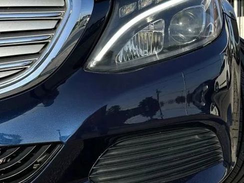 Used 2015 Mercedes-Benz C 300 4MATIC Sedan image 9