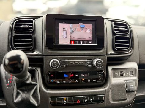 Used 2022 RAM ProMaster 2500 w/ Driver Convenience Group image 27