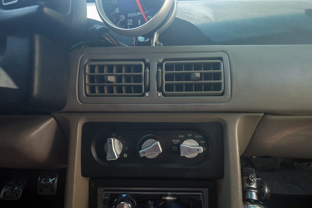 Used 1992 Ford Mustang LX RWD image 64