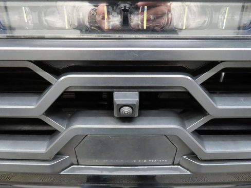 Used 2025 Toyota Sequoia SR5 image 46