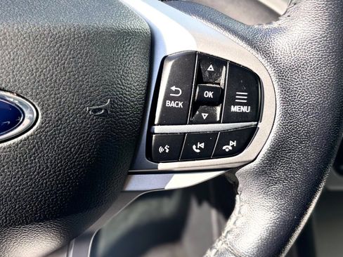 Certified 2021 Ford Explorer XLT w/ Equipment Group 202A image 39