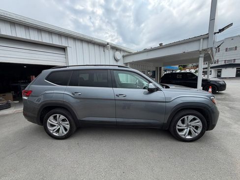 Used 2022 Volkswagen Atlas SE FWD image 6