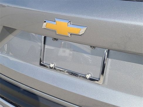 New 2026 Chevrolet Trax LT image 9