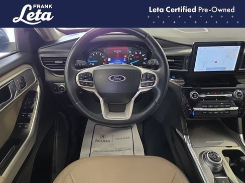 Used 2022 Ford Explorer Limited w/ Equipment Group 301A AWD/4WD image 18