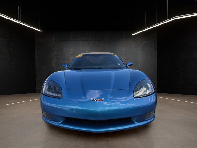 Used 2008 Chevrolet Corvette Convertible w/ Preferred Equipment Group RWD image 2