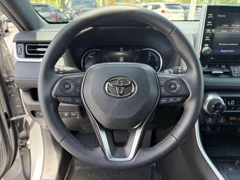 Used 2022 Toyota RAV4 XSE w/ XSE Grade Weather Package AWD/4WD image 11