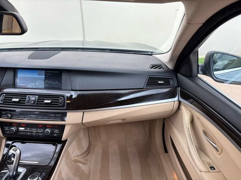 Used 2012 BMW 528i Sedan RWD image 18