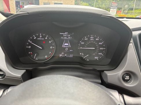Used 2025 Subaru Crosstrek 2.0i AWD/4WD image 26