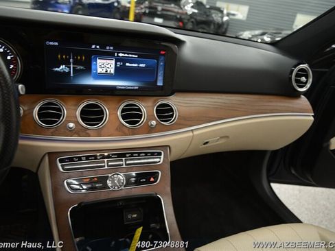 Used 2018 Mercedes-Benz E 300 w/ Premium 1 Package image 30