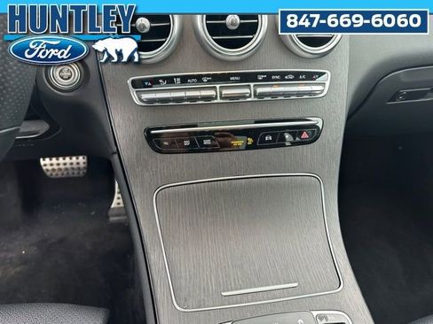 Used 2022 Mercedes-Benz GLC 300 4MATIC image 24