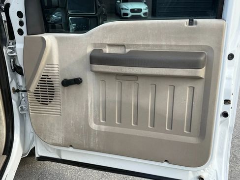 Used 2008 Ford F350 2WD Regular Cab Super Duty image 12