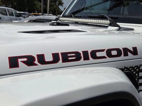 Used 2018 Jeep Wrangler Unlimited Rubicon AWD/4WD image 12