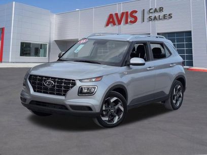 Used 2025 Hyundai Venue SEL