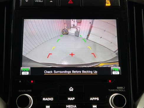 Used 2019 Subaru Ascent Touring AWD/4WD image 9