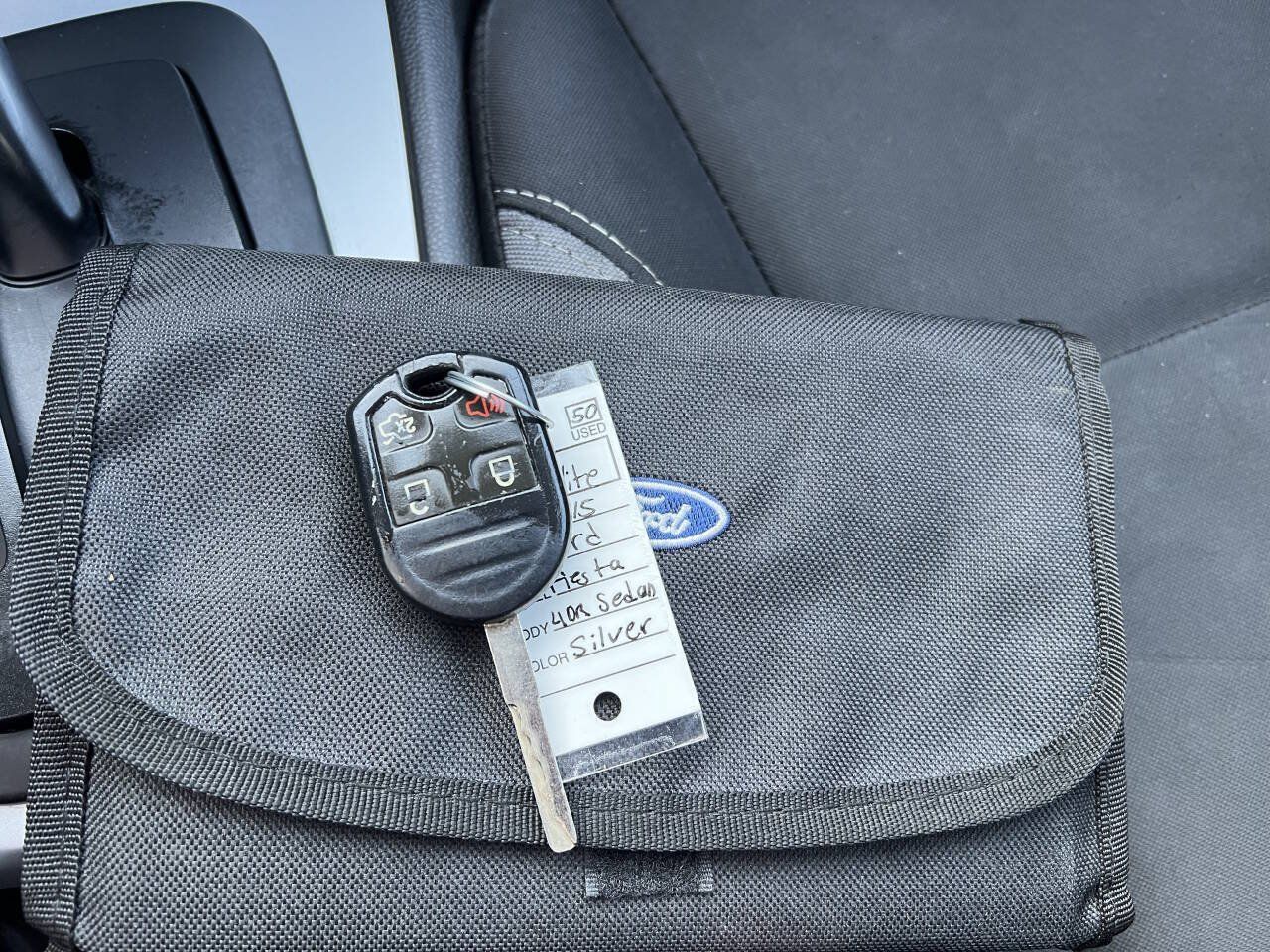 Used 2015 Ford Fiesta SE FWD image 23