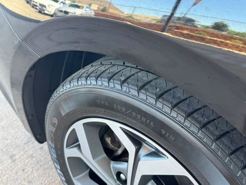 Used 2020 Kia Forte LXS image 31