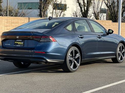 Certified 2026 Honda Accord SE image 4