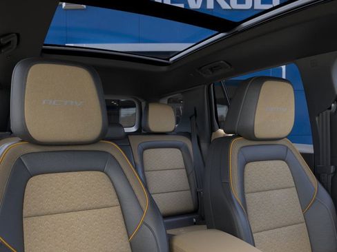 New 2026 Chevrolet Equinox ACTIV w/ Convenience Package III image 24