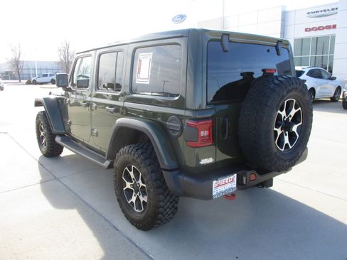 Used 2021 Jeep Wrangler Unlimited Rubicon w/ Uconnect 4C Nav & Sound Group image 4