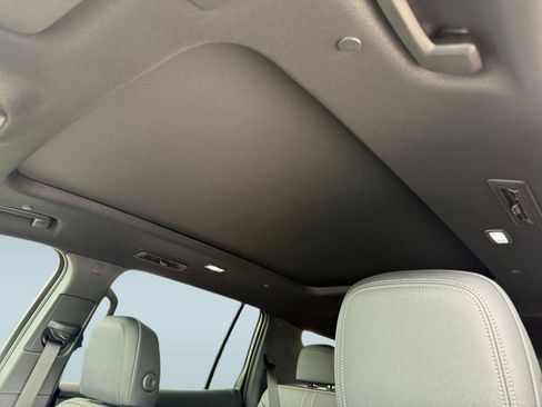 New 2026 Chevrolet Traverse High Country FWD image 16