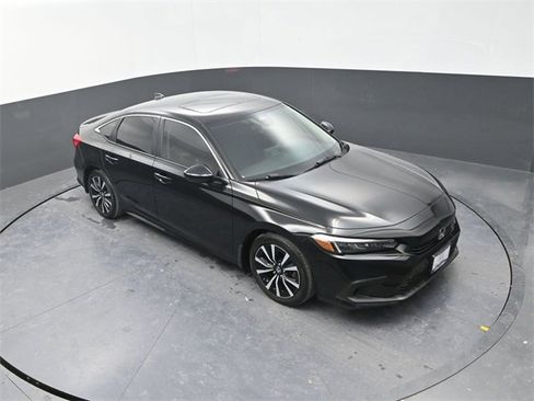 Used 2022 Honda Civic EX image 9