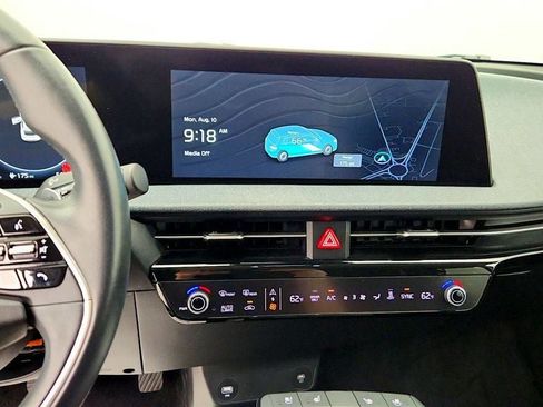 Used 2022 Kia EV6 Wind RWD image 16
