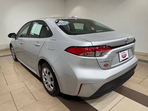 Certified 2024 Toyota Corolla LE image 3