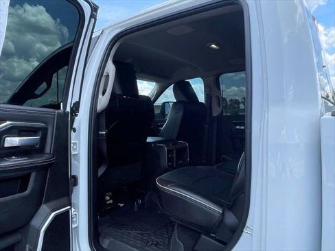 Certified 2024 RAM 2500 Laramie w/ Bed Utility Group AWD/4WD image 38