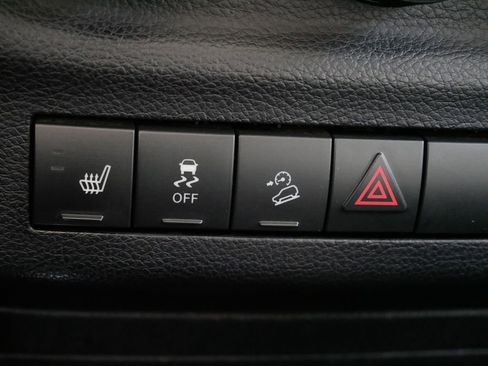 Used 2013 Jeep Wrangler Unlimited Rubicon w/ Dual Top Group image 26