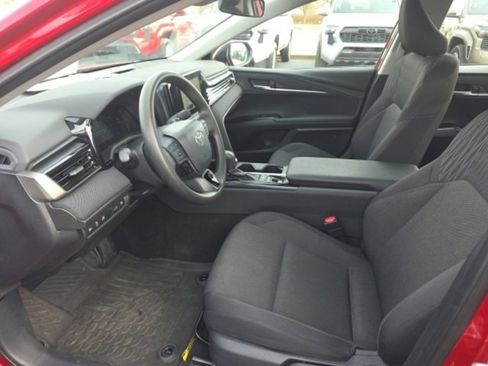 Certified 2025 Toyota Camry LE image 8