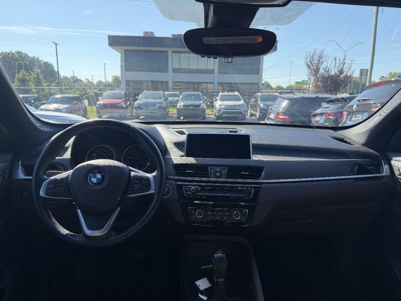 Used 2017 BMW X1 xDrive28i AWD/4WD image 16