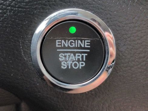 Certified 2018 Ford Edge SEL w/ Equipment Group 201A FWD image 30