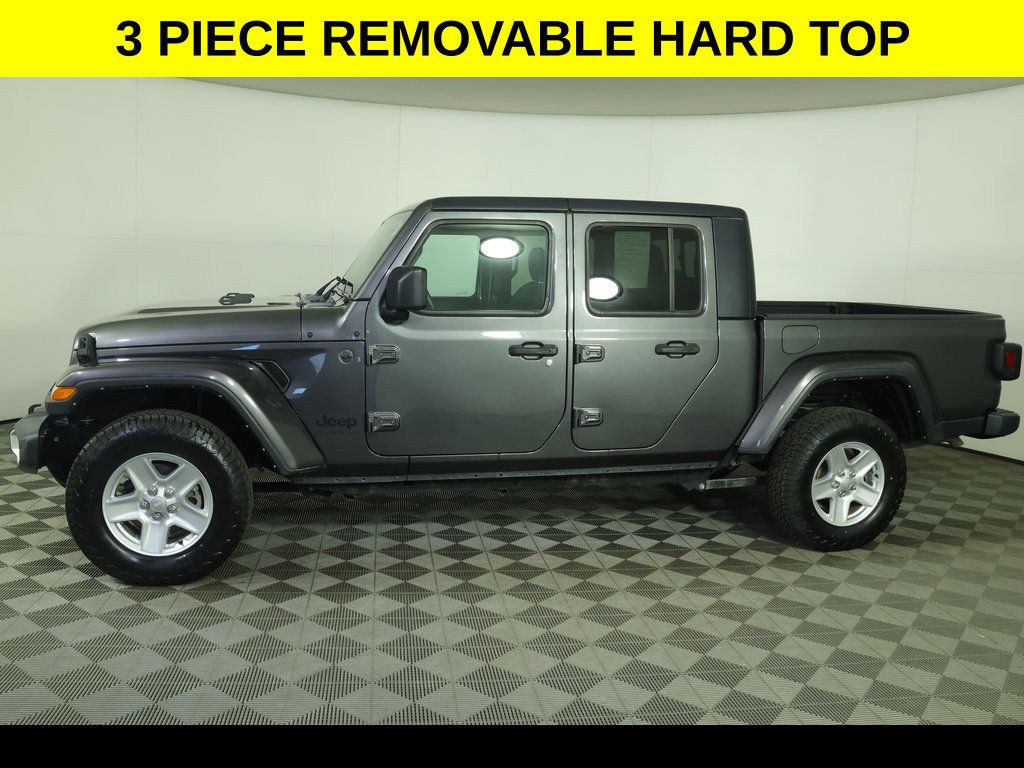 Used 2022 Jeep Gladiator Sport AWD/4WD image 5