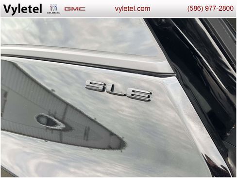 Certified 2023 GMC Terrain SLE w/ Driver Convenience Package image 10