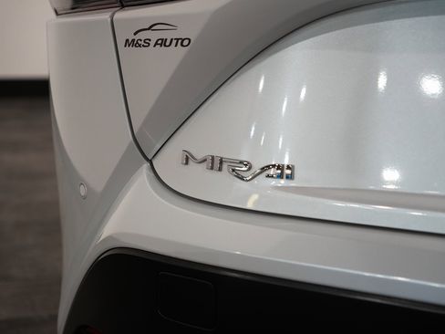 Used 2022 Toyota Mirai w/ Advanced Technology Package RWD image 14