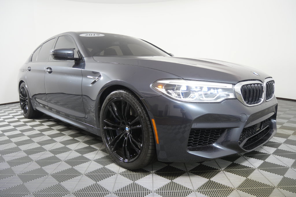 Used 2019 BMW M5 w/ Executive Package AWD/4WD image 2