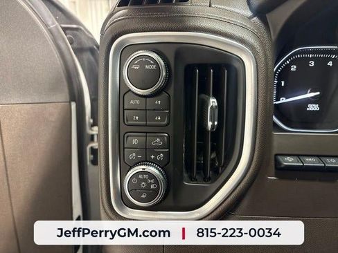 Used 2021 GMC Sierra 2500 Denali w/ Denali Ultimate Package AWD/4WD image 14