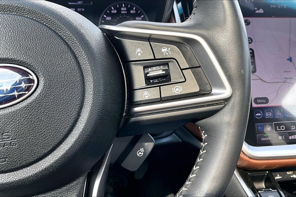 Used 2021 Subaru Outback Touring AWD/4WD image 13