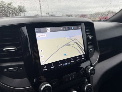 Used 2022 RAM 3500 Tradesman image 30