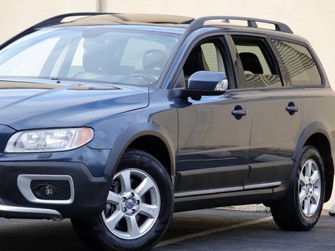 Used 2008 Volvo XC70 3.2 AWD/4WD image 3