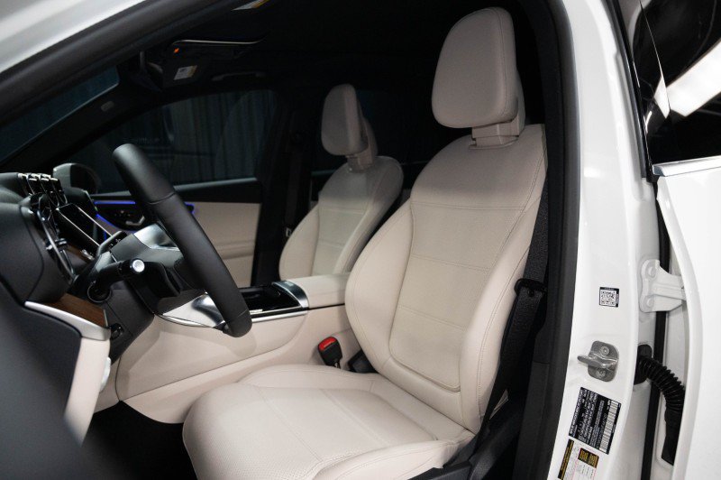 New 2027 Mercedes-Benz GLC 300 image 11
