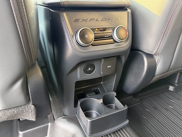 Used 2026 Ford Explorer Active w/ Active Comfort Package AWD/4WD image 60