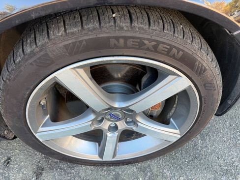 Used 2012 Volvo C70 T5 FWD image 17