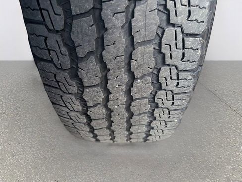 Used 2022 Jeep Wrangler Unlimited Sahara w/ LED Lighting Group AWD/4WD image 39