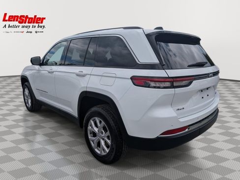 Used 2022 Jeep Grand Cherokee Limited AWD/4WD image 3