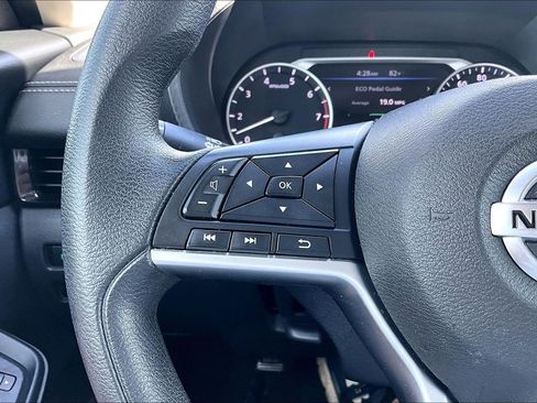 Used 2023 Nissan Sentra SV FWD image 19
