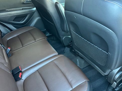 Used 2015 Chevrolet Trax LTZ image 29