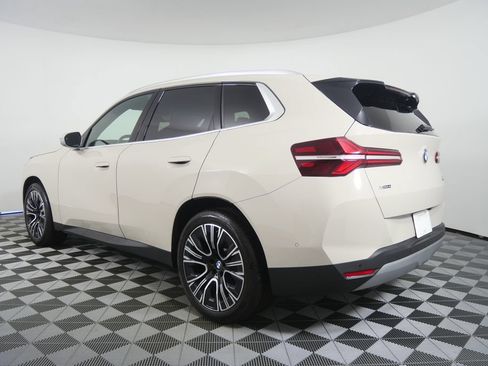 Certified 2026 BMW X3 xDrive30i w/ Premium Package AWD/4WD image 3