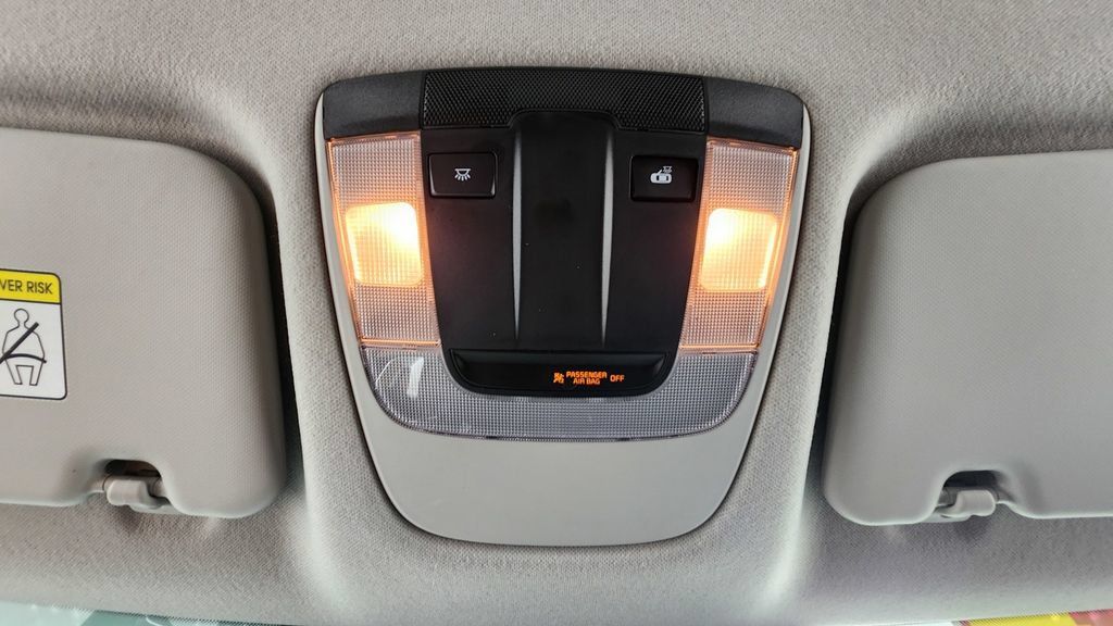 Used 2024 Kia Seltos LX AWD/4WD image 29