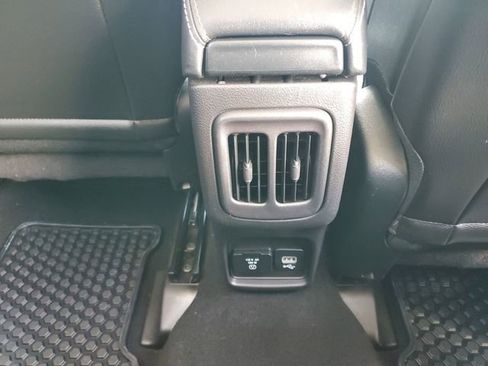 Used 2019 Jeep Compass Latitude w/ Popular Equipment Group image 20